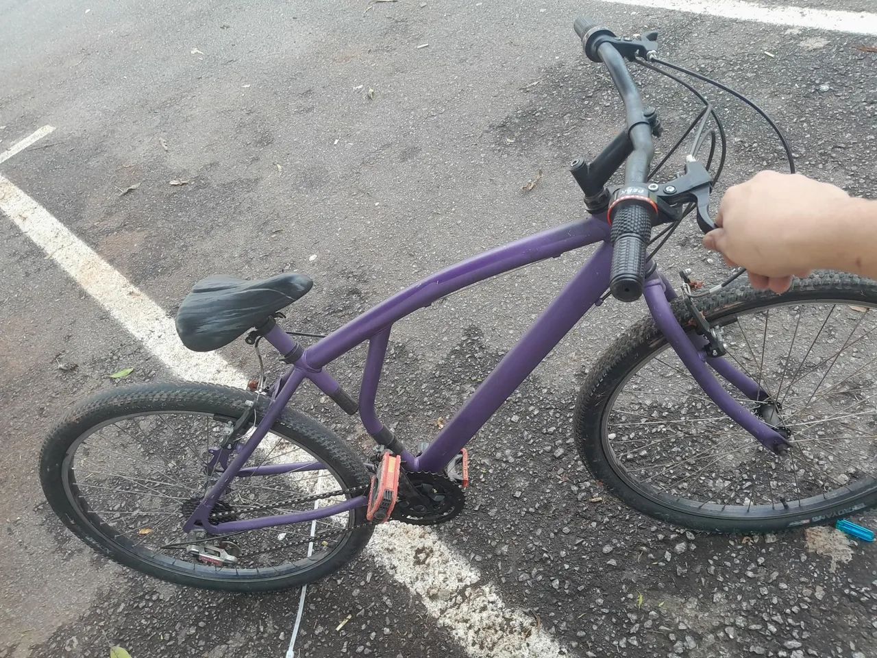 Bicicleta aro 26 semi nova  - Foto 3
