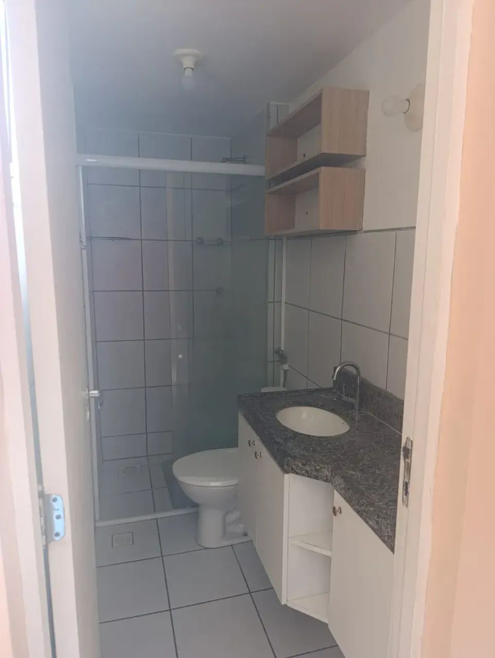 Imóvel para aluguel possui 2 quartos - Foto 4