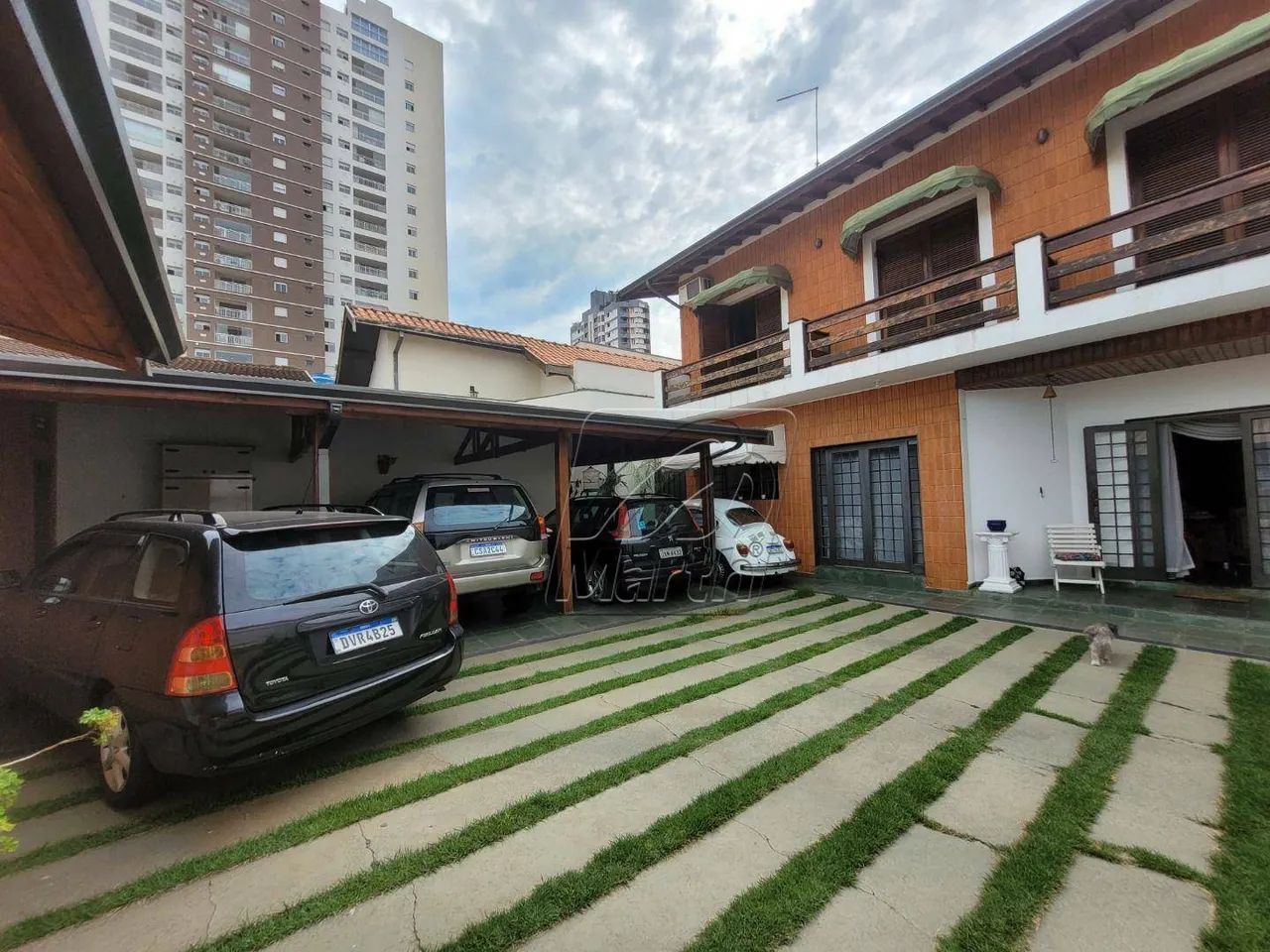 Casa com 4 dormitórios à venda, 237 m² por R$ 2.500.000,00 - São Judas - Piracicaba/SP