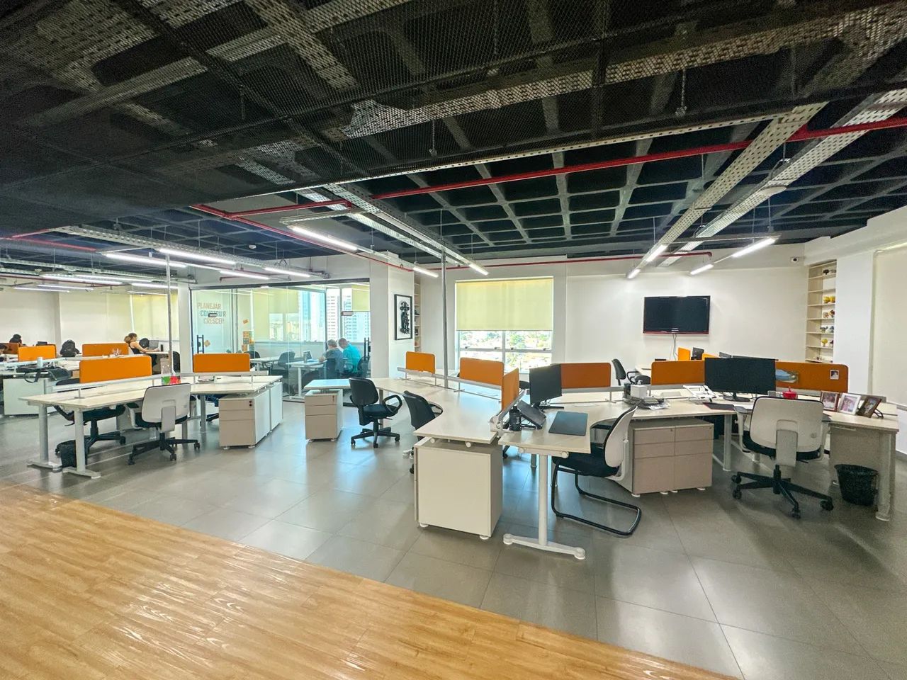 10 Salas Comerciais Mobiliadas no Edifício Inove | 470 m² na Avenida T-9 - Foto 2