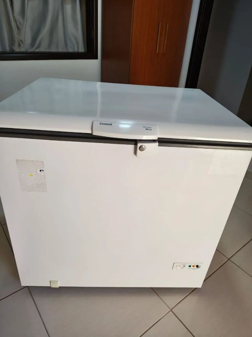 Freezer horizontal Consul 305 litros - Geladeiras e Freezers