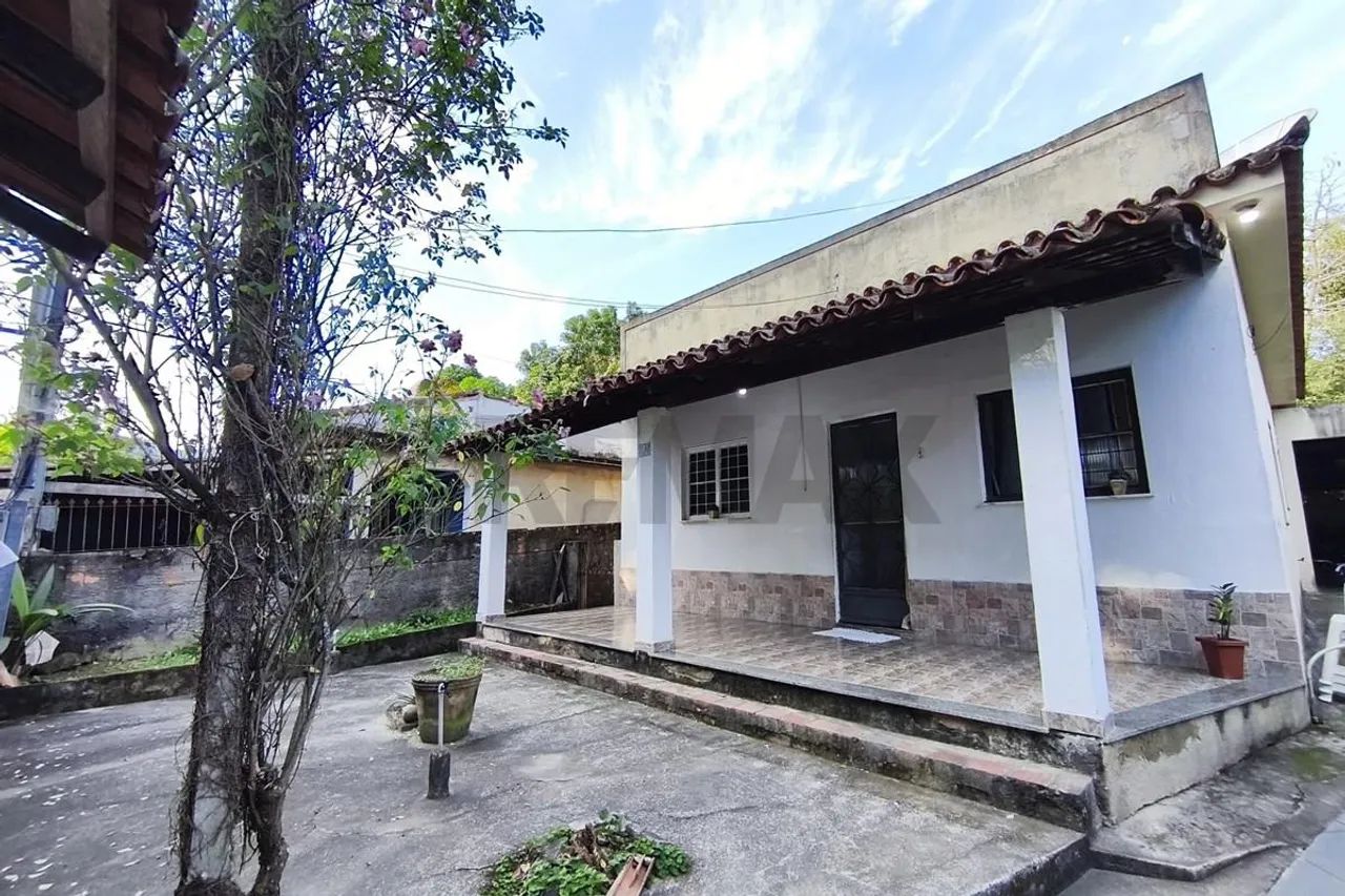 CASA A VENDA EM TANGUÁ/RJ