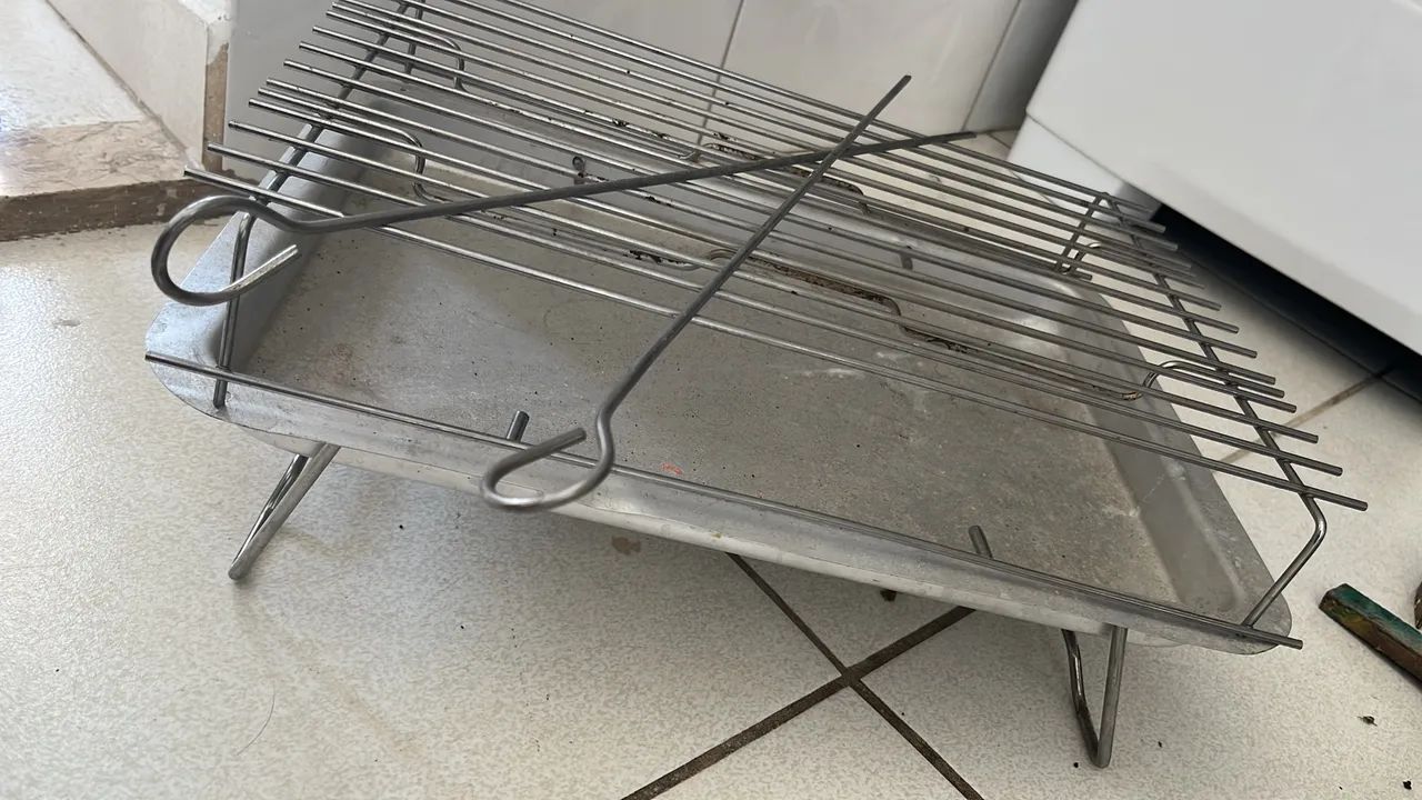 Vendo churrasqueira 