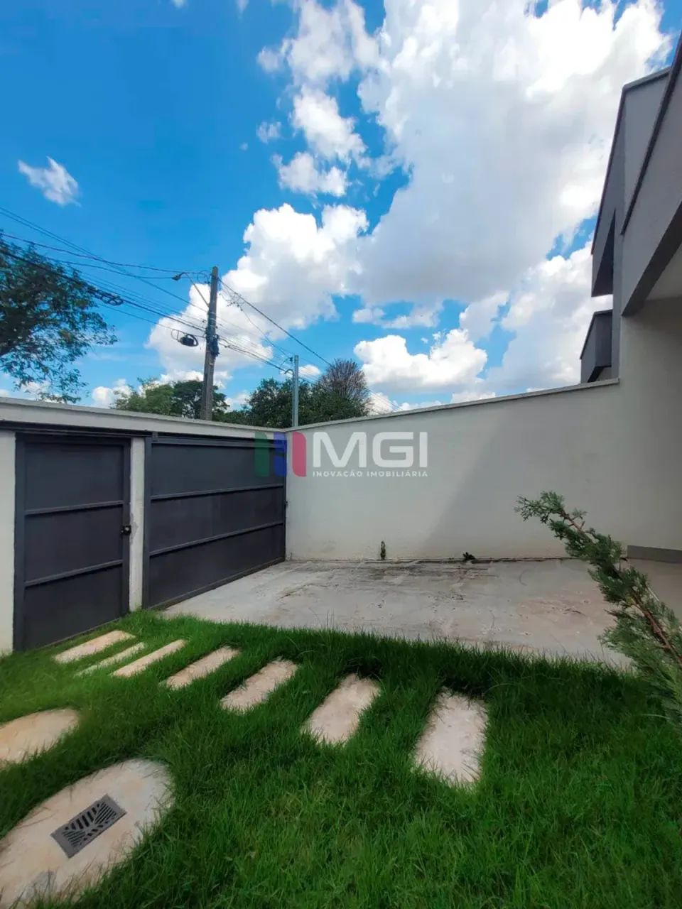 Vendo casa no Goiânia 2 - Foto 2
