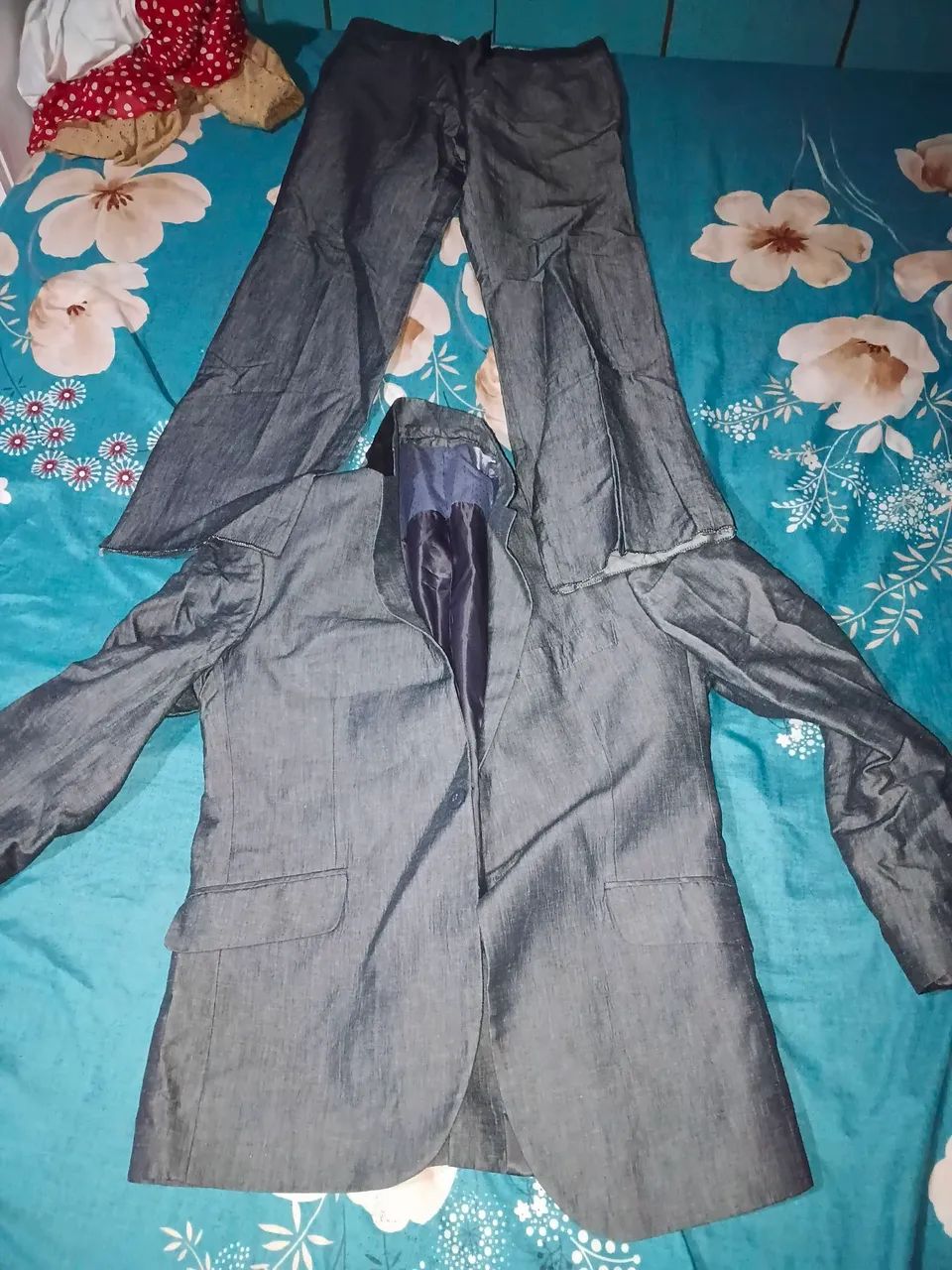 Terno e calça 