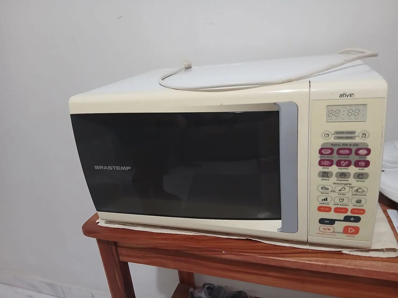 Micro-ondas 30 litros