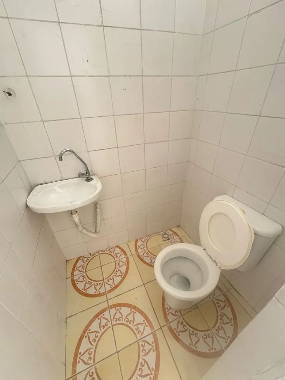 sala comercial Bairro Ipiranga com banheiro, acabamento em cerâmica - Foto 5