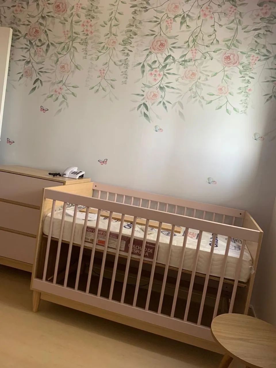 Berço / cama rosa - com colchão   - Foto 2
