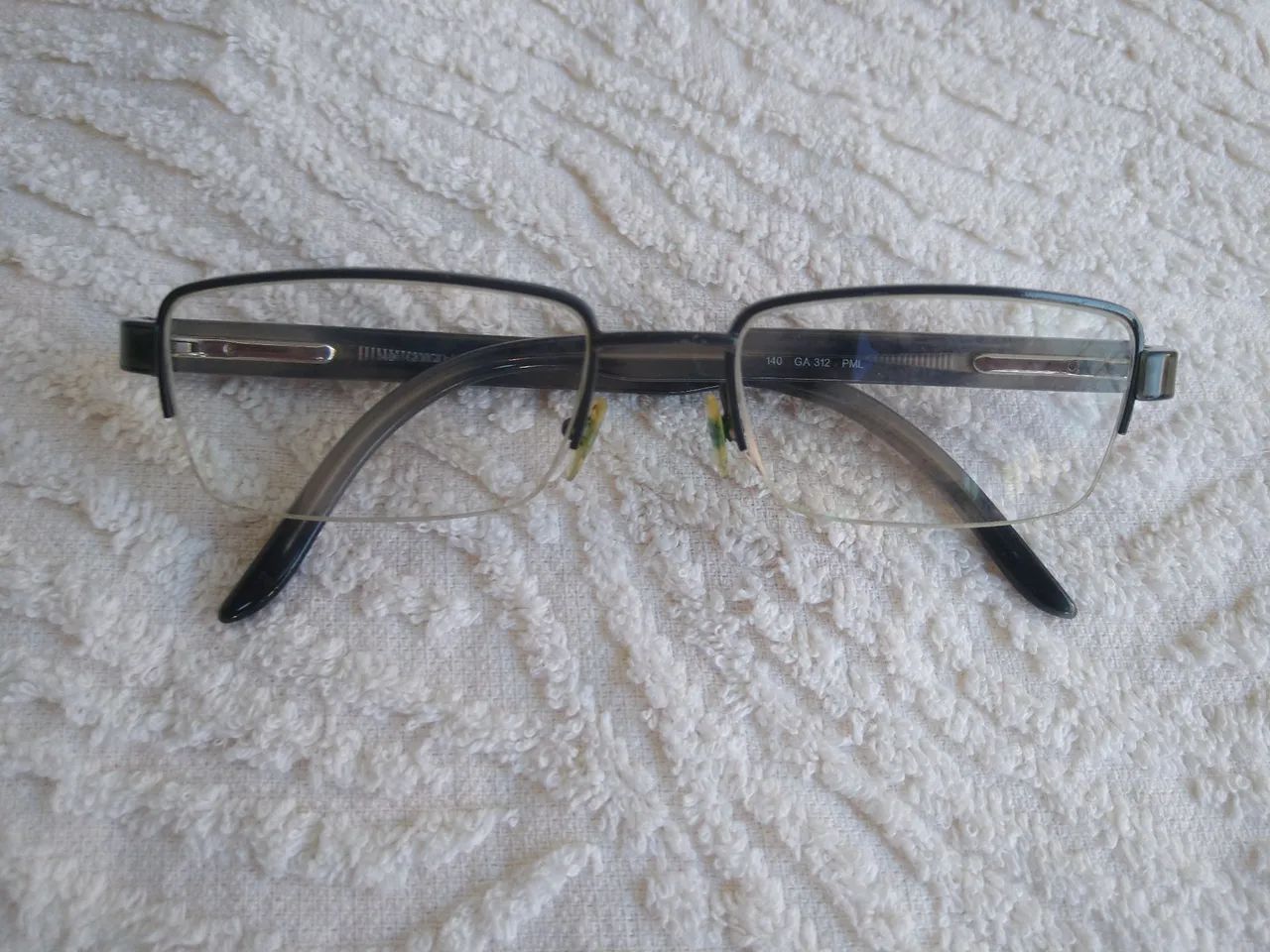 Armação original de óculos retangular Giorgio Armani 