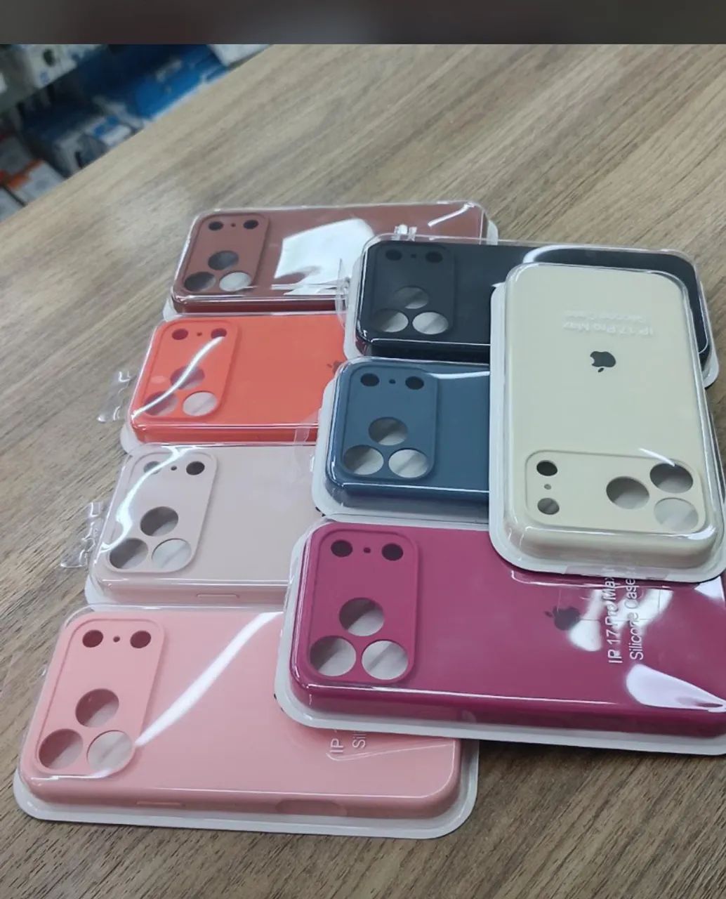 Capas para iPhone 17 - Foto 2