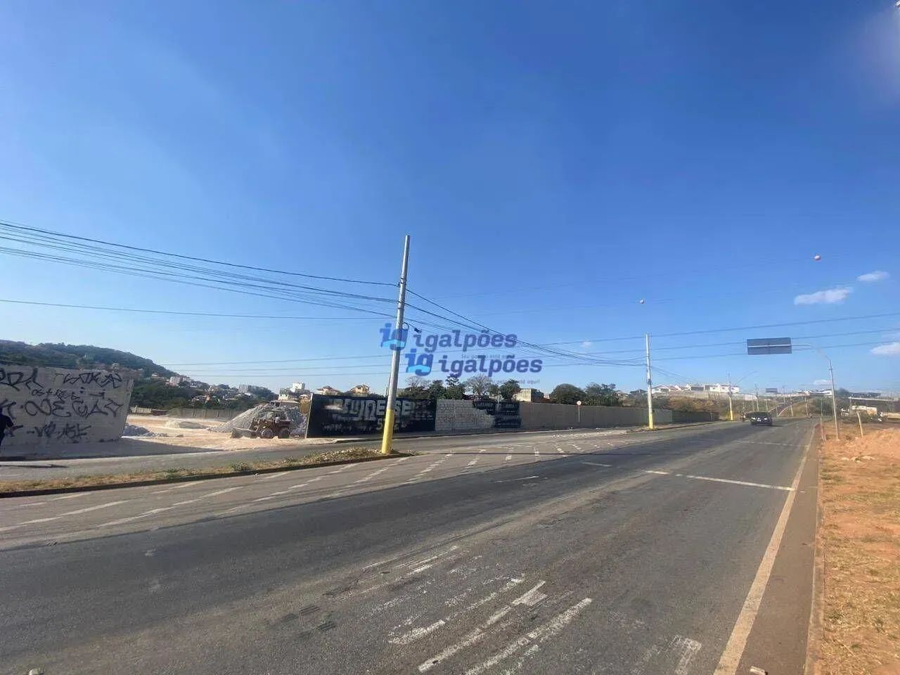 Terreno com 10.620m² na Via Expressa em Contagem - MG