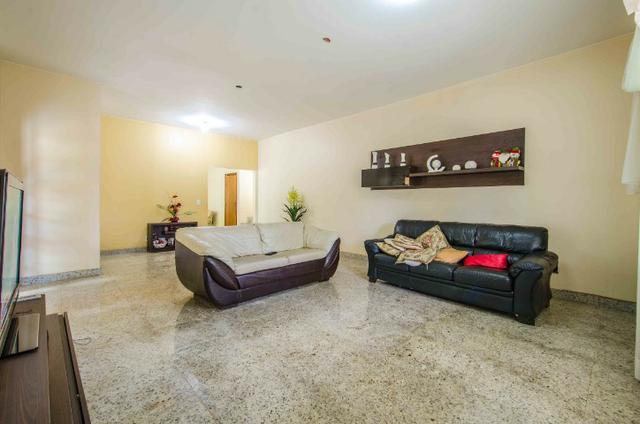 Bela casa no Park Way quadra 8 com 4 suítes + Loft com 2 quartos - SMPW 8 - Foto 6