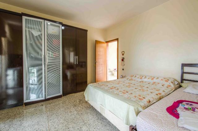 Bela casa no Park Way quadra 8 com 4 suítes + Loft com 2 quartos - SMPW 8 - Foto 13