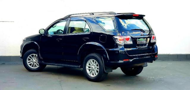 Toyota Hilux sw4 2.7 sr 4x2 flex - Foto 2