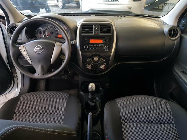 Nissan March 1.6 SV 2017 completo novíssimo - Foto 8