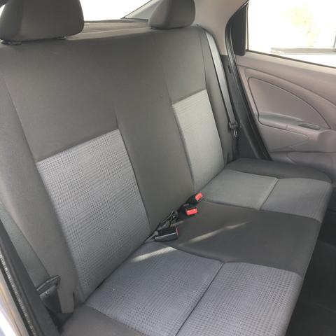 Toyota Etios X 1.5 Sedan 2013 - Foto 10