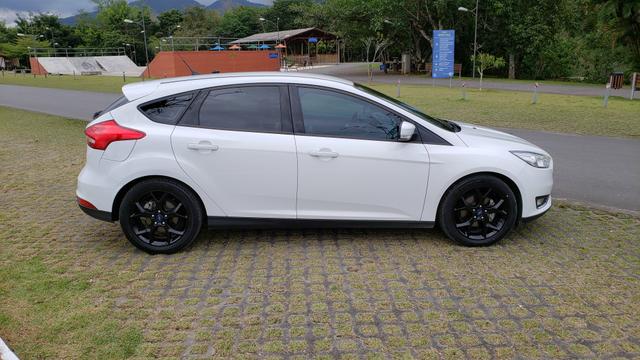 Focus 2.0 SE Plus 2018 Único dono - Foto 6