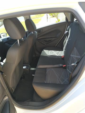 New Fiesta 1.5 14/15 c/ 40.000 km - Foto 6