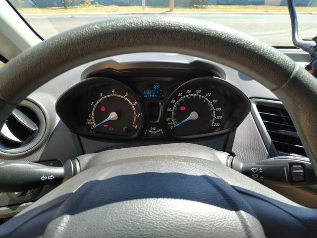 New Fiesta 1.5 14/15 c/ 40.000 km - Foto 12