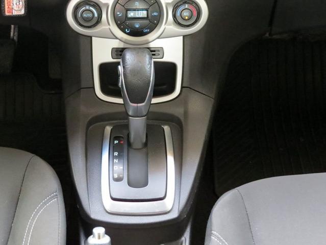 FORD FIESTA 2013/2014 1.6 SE HATCH 16V FLEX 4P AUTOMÁTICO - Foto 11