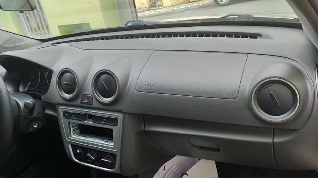 Vendo Voyage 2015 zerado - Foto 12