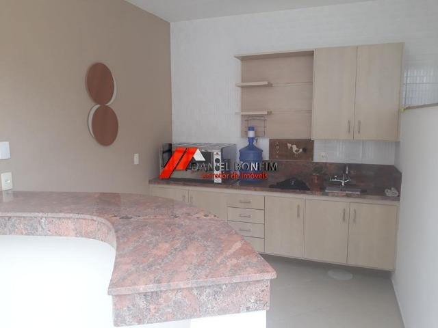 Casa na ilha com piscina e 04 quartos - lote inteiro - Foto 9