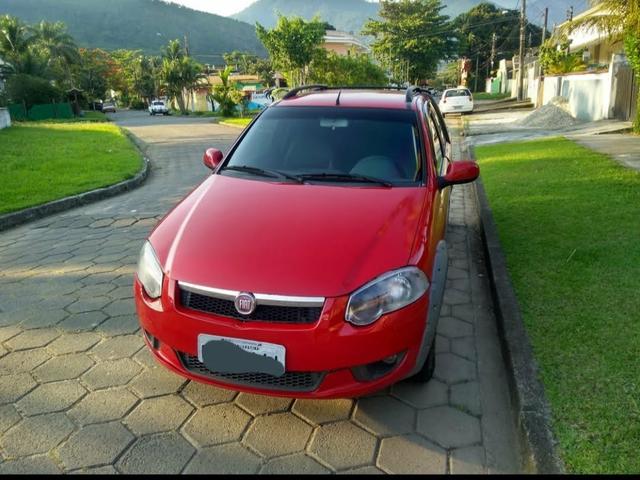 Fiat Strada Trekking cabine dupla Completa 2013