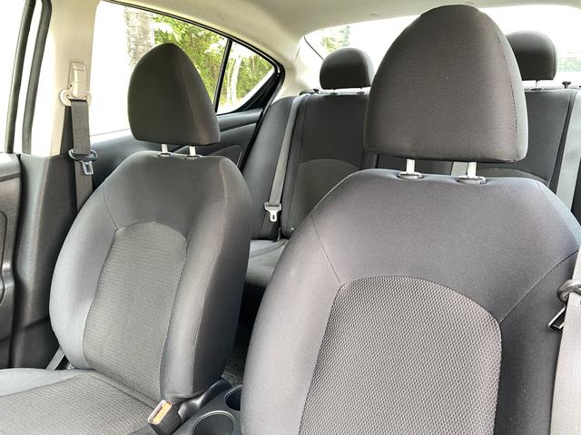 Versa 1.6 SL 2013 Completíssimo. 49.000km Rodados - Foto 11