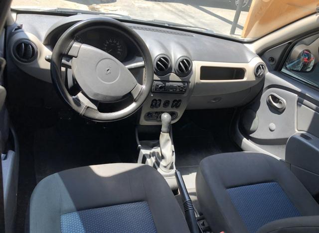 Sandero - Foto 7