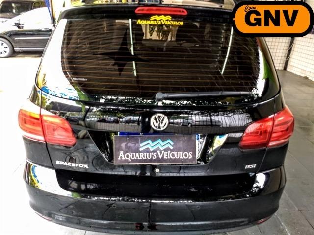 Spacefox trend 1.6 flex / gnv + completo + unico dono + ipva ok + bx km - Foto 2