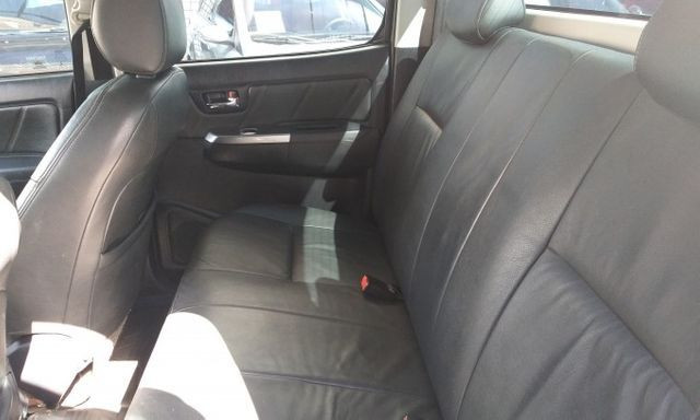 Toyota hilux cd srv 4x4 - diesel - 2014/2015 - Foto 10