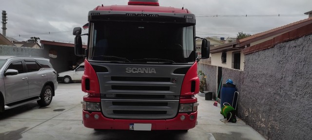 SCANIA / P 270 B 6×2 DIESEL 2012 ÚNICO DONO