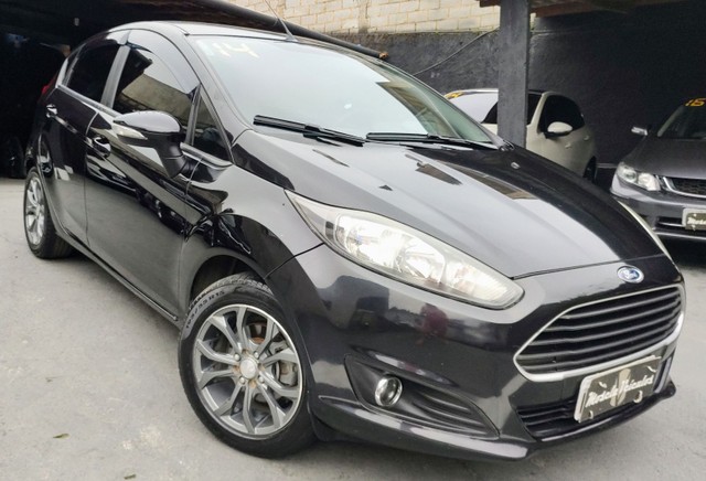 NEW FIESTA 1.5 COMPLETO 2014 / TROCO E FINANCIO