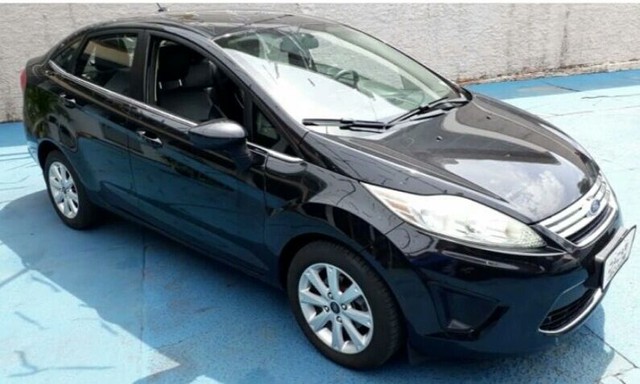 NEW FIESTA SEDAN 2011