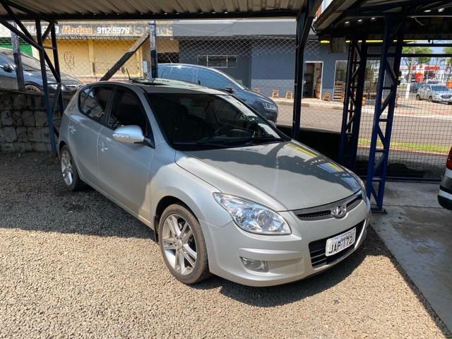 HYUNDAI I30 AUTOMÁTICO+TETOSOLAR 2010