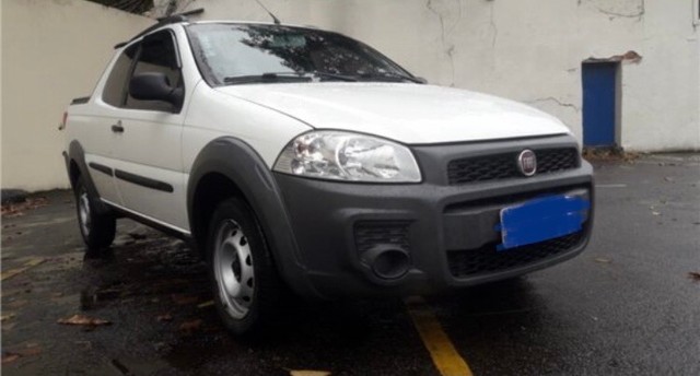 FIAT STRADA WORKINH CABINE DUPLA 2016