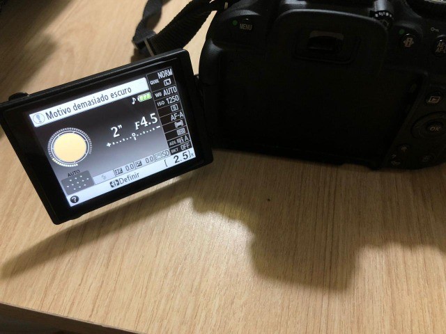 Câmara Nikon D5100 - Foto 2