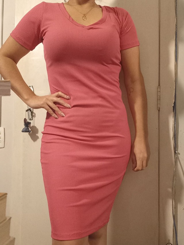 Vestido canelado rosa
