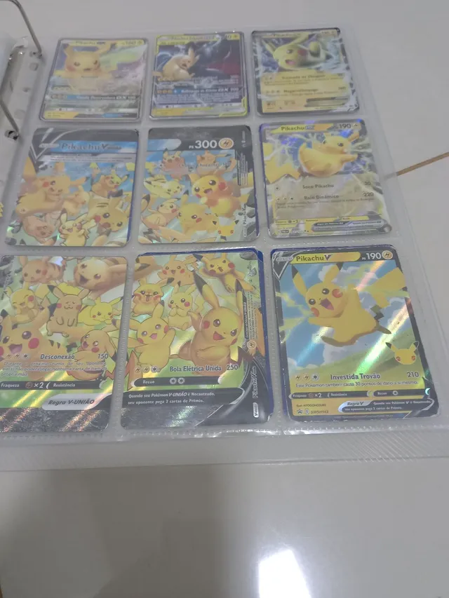 Vendo Coleção Mais De 140 Cartas Pokémons Tipo Fada + Pasta