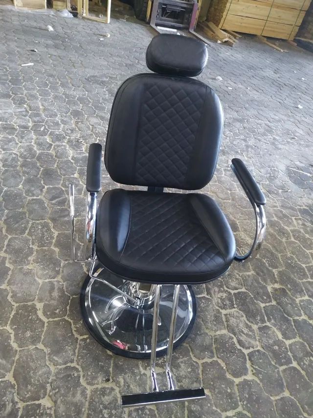 Contrata se tapeceiro / capoteiro / estofador - Foto 2