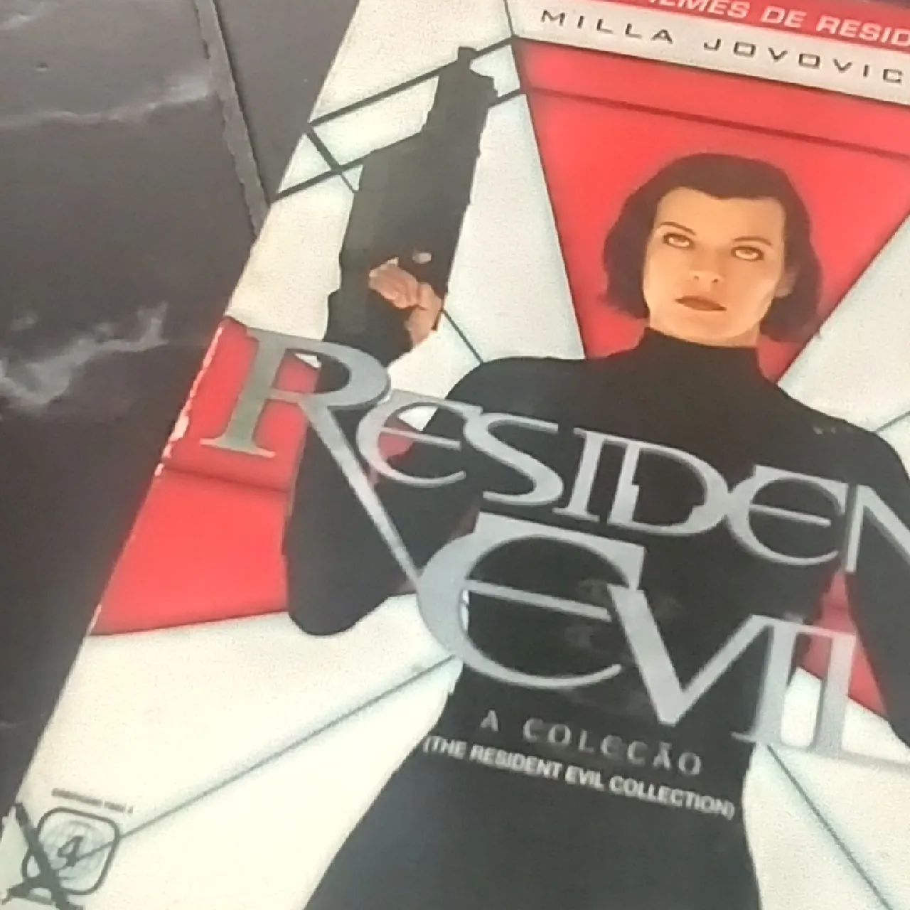 Resident Evil Completa - Foto 3