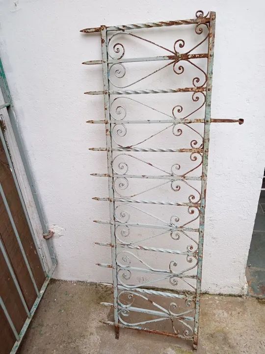 Grade antiga ferro maciço  - Foto 5