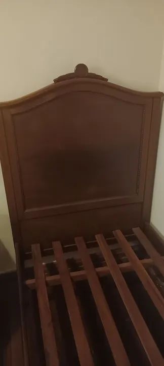 Cama antiga de solteiro. Preço de desapego - Foto 2