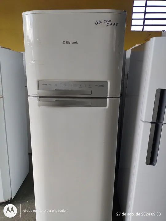 REFRIGERADOR ELECTROLUX DF 50 220V - Foto 2