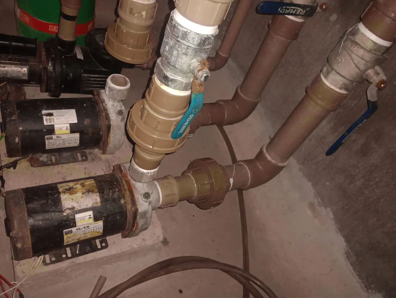 Conserto, manutenção de bombas de piscina e poços em geral - Foto 4