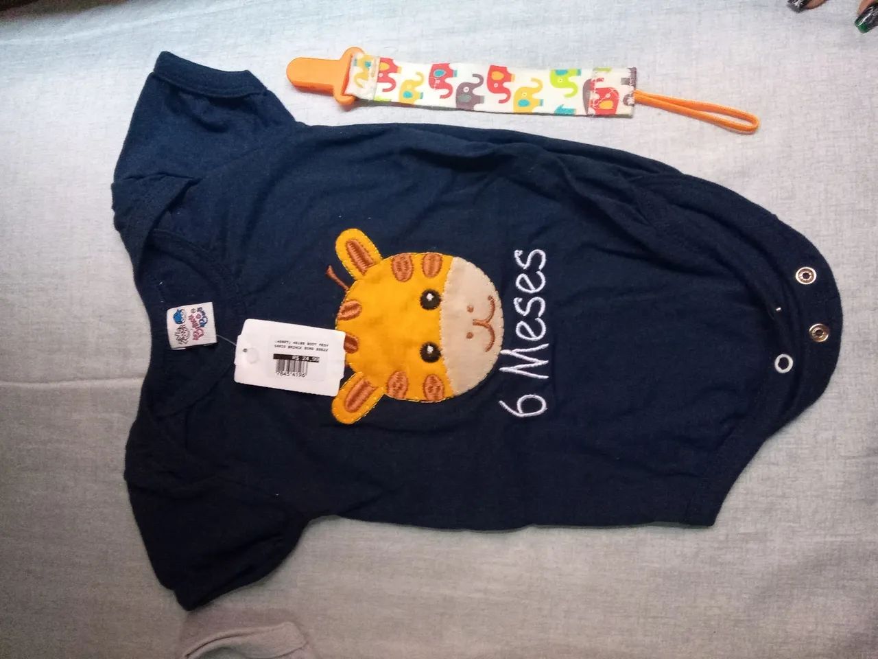 Conjunto de Roupa Bebê - Tamanho 7 meses - Foto 4