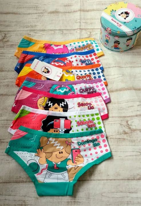 Kit de calcinha infantil semaninha diamantes 