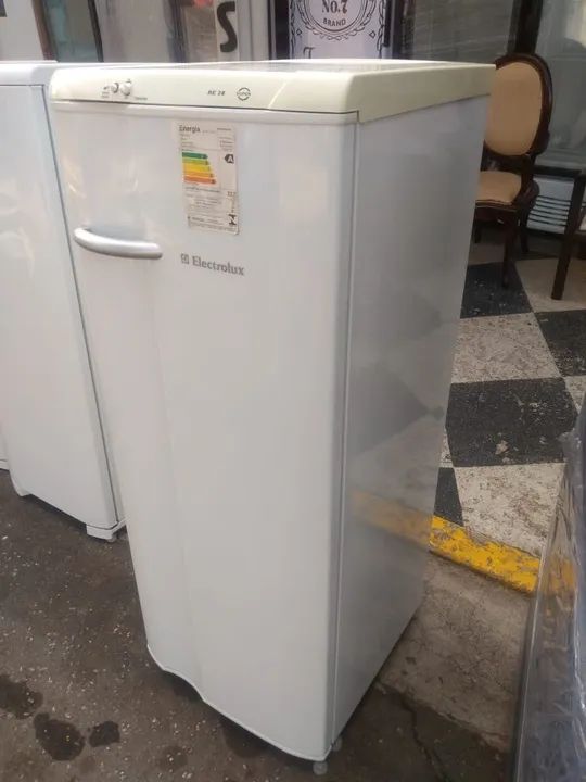 Geladeira Eletrolux com garantia  - Foto 3