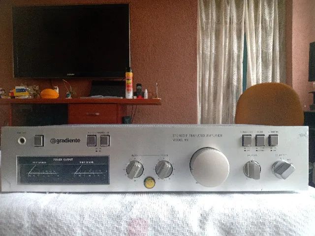 Amplificador Gradiente model 86 - Foto 3