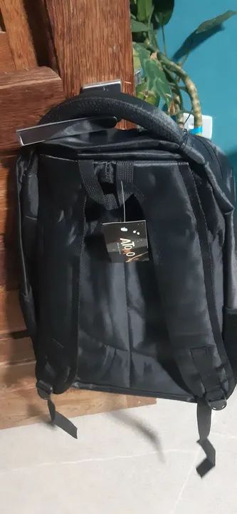 Mochila Preta - Ótima para o Dia a Dia - Foto 3